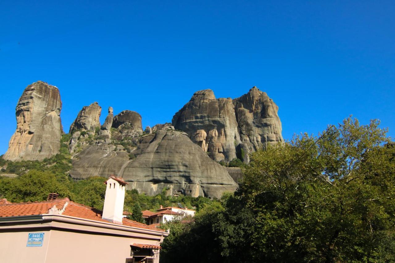 The House Under The Rocks Of Meteora 2 Apartment Kalampáka Ngoại thất bức ảnh
